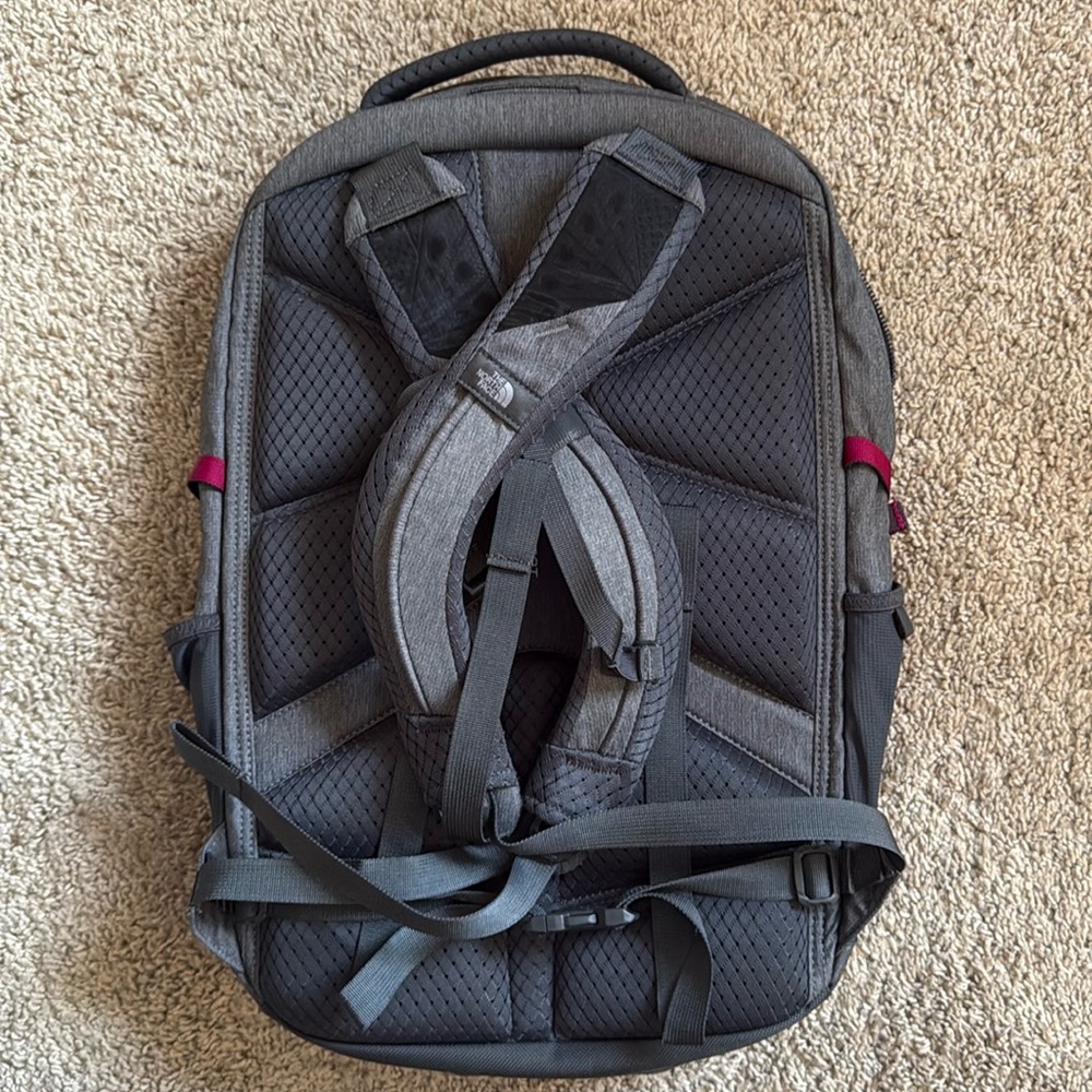 Amazing backpack - Picture 2 of 3